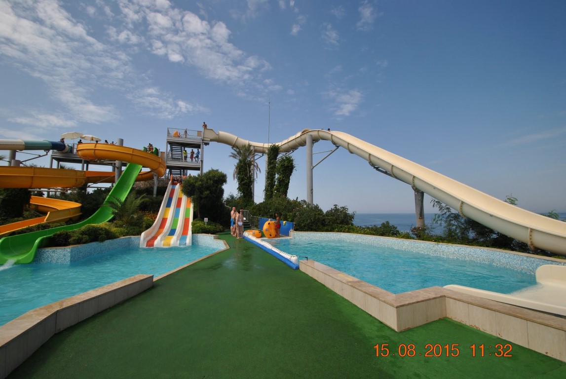 imagini hotel PINE BAY KUSADASI